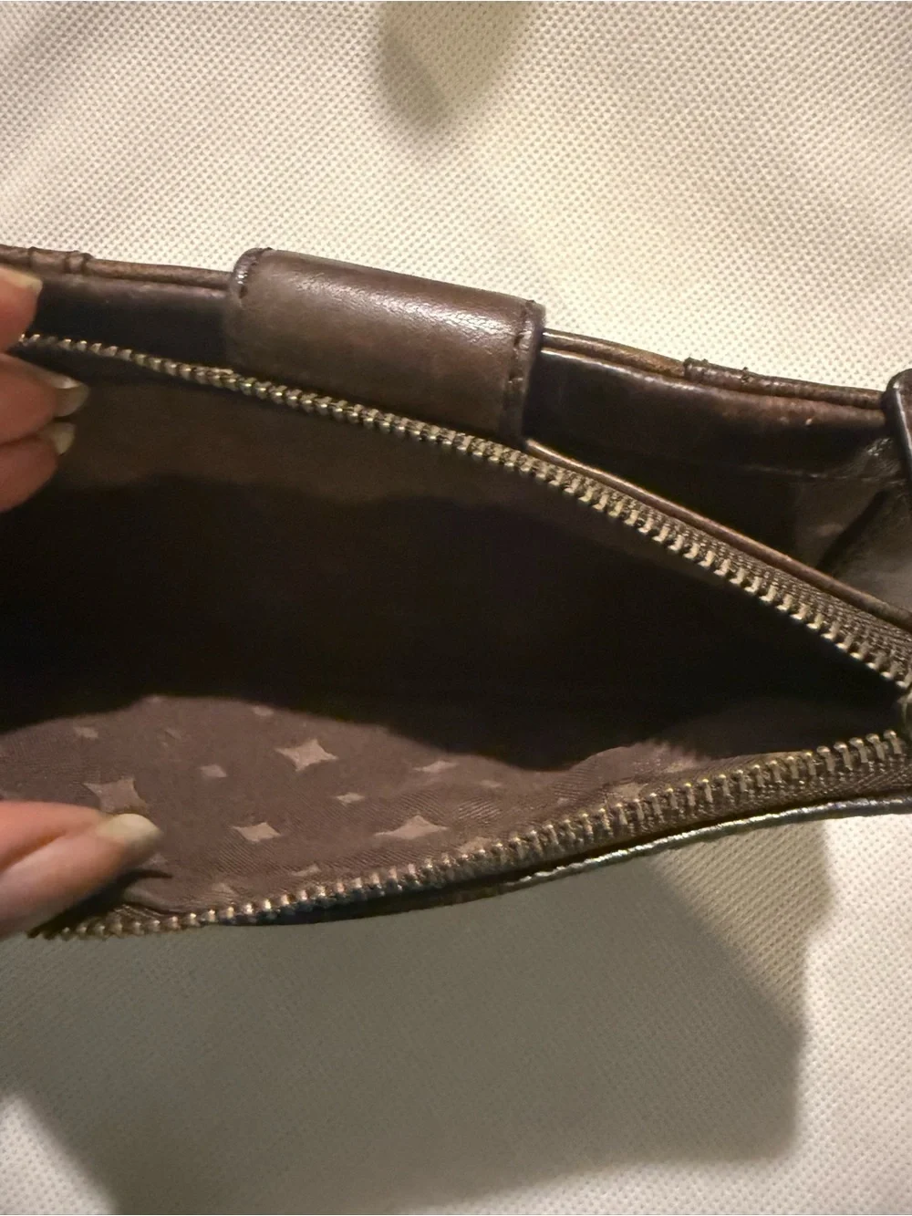 Fossil Brown Leather Zip Card Holder with Gold Plaque